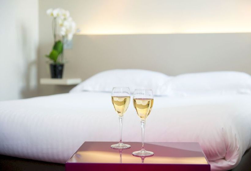 Hotel Germinal  | Cesson Sevigne | Ille-et-Vilaine | France 19