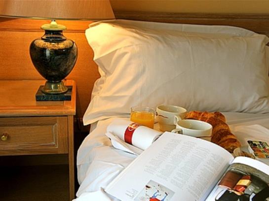 Hotel le Continental  | Chateauroux | Indre | France 1