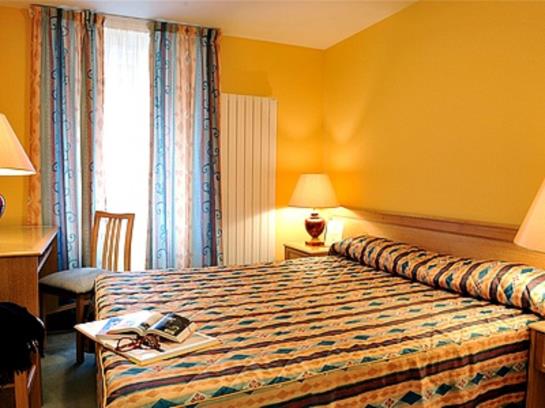 Hotel le Continental  | Chateauroux | Indre | France 2