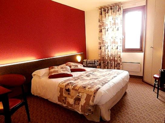 Hotel le Merle Blanc  | Digoin | Saone-et-Loire | France 7