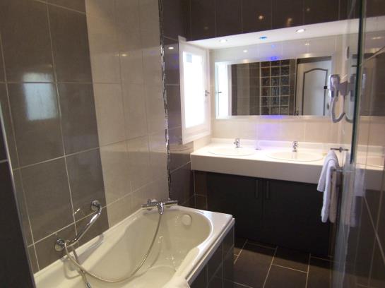 Hotel de Stade  | Dijon | Cote d'Or | France 15