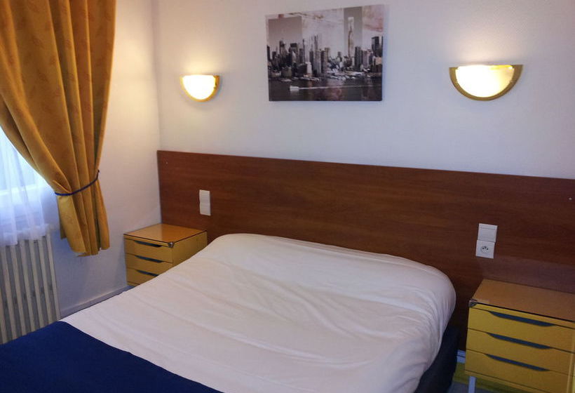 Hotel de Stade  | Dijon | Cote d'Or | France 5