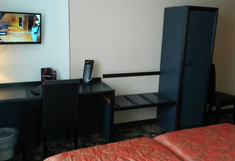 Hotel de la Cloche  | Dole | Jura | France 14