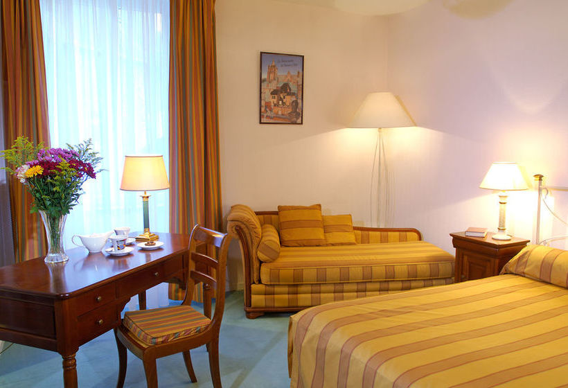 Hotel de la Cloche  | Dole | Jura | France 19