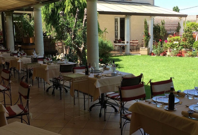 Hotel Hostellerie des Ducs  | Duras | Lot-et-Garonne | Frankreich 14