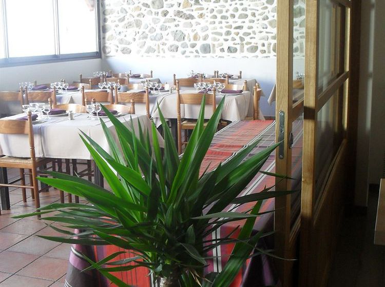 Hotel Andreinia  | Esterencuby | Pyrenees-Atlantiques | France 1