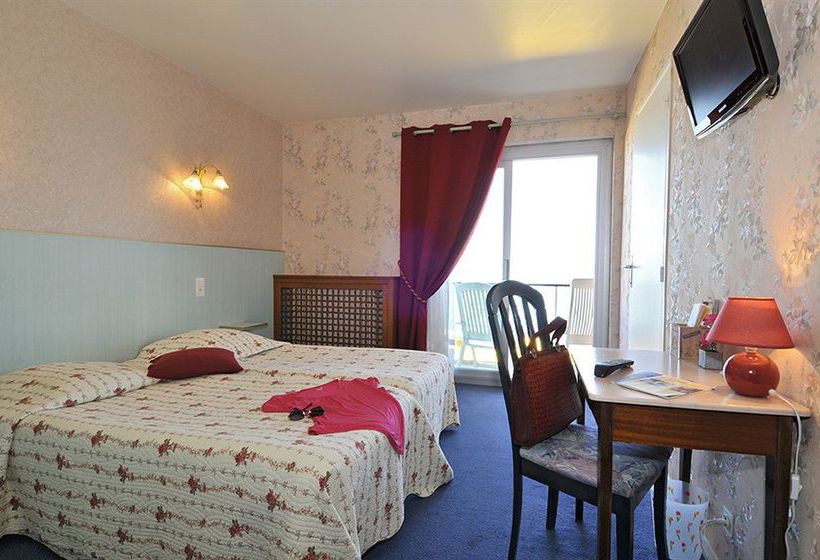 Hôtel Le Panorama  | Évian-les-Bains | Haute-Savoie | France 2