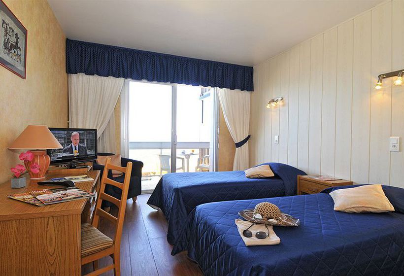 Hôtel Le Panorama  | Évian-les-Bains | Haute-Savoie | France 4