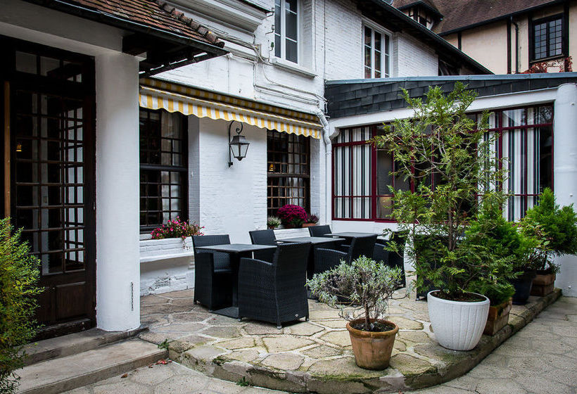 Normandy Hotel  | Evreux | Eure | France 6