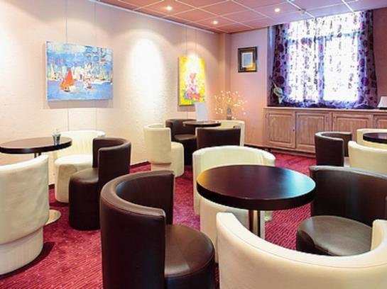 Grand Hotel des Colonnes  | Greoux les Bains | Alpes-de-Haute-Provence | France 12