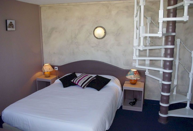 Hotel du Port  | Gruissan | Aude | France 4