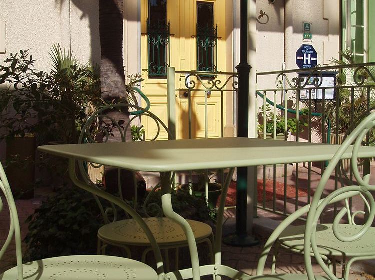 Hotel l'Arbousier - De la Paix