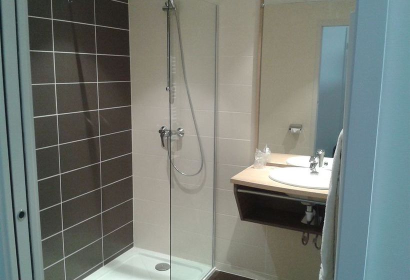 Hotel de Geneve  | Macon | Saone-et-Loire | França 16