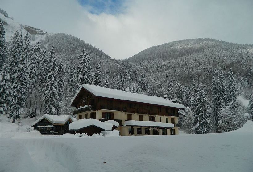 Hotel les Sapins  | Montriond | Haute-Savoie | France
