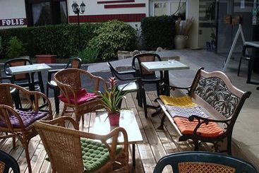 Hotel la Folie Nevers Nievre