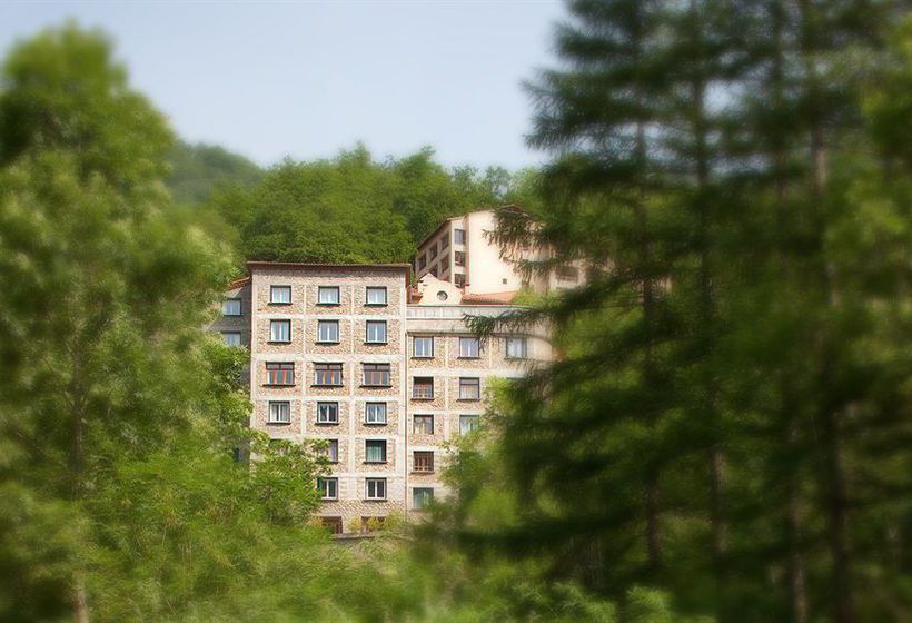 Hôtel Le Val du Tech  | Prats de Mollo la Preste | Pyrenees-Orientales | France 10