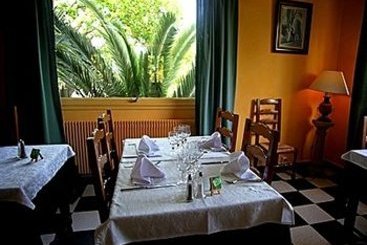 Hotel le Colombier  | Remoulins | Gard | France 1