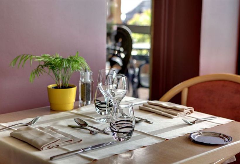 Hotel Anemotel  | Riom | Puy-de-Dome | France 9