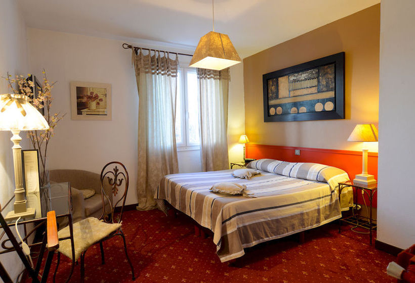 Hotel la Chapouliere  | Ruoms | Ardèche | France 6