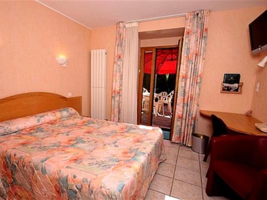 Hotel Auberge de la Providence Saint Flour Cantal