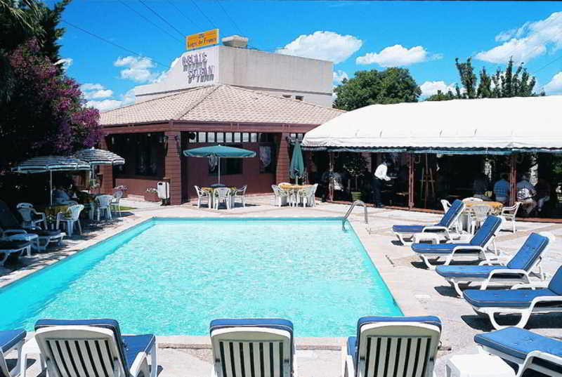 Inter-Hotel Le Relais Saint-Jean Saint Jean de Vedas