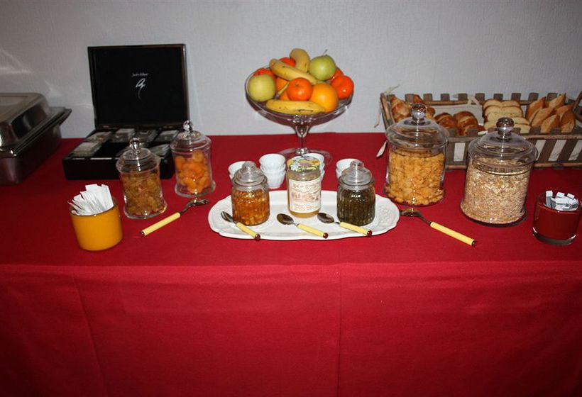 Hôtel Hostellerie le Chalet Fleuri  | Saint Rémy de Provence | Bouches du Rhone | France 3