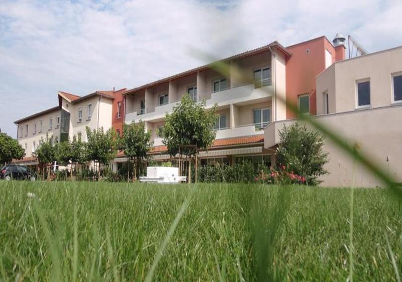 Hotel le Chatard  | Sarcey | Rhone | Francia 1