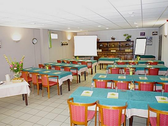 Hotel le Chatard  | Sarcey | Rhone | Francia 20