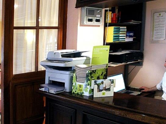 Hôtel De la Paix  | Tournus | Saone-et-Loire | France 1