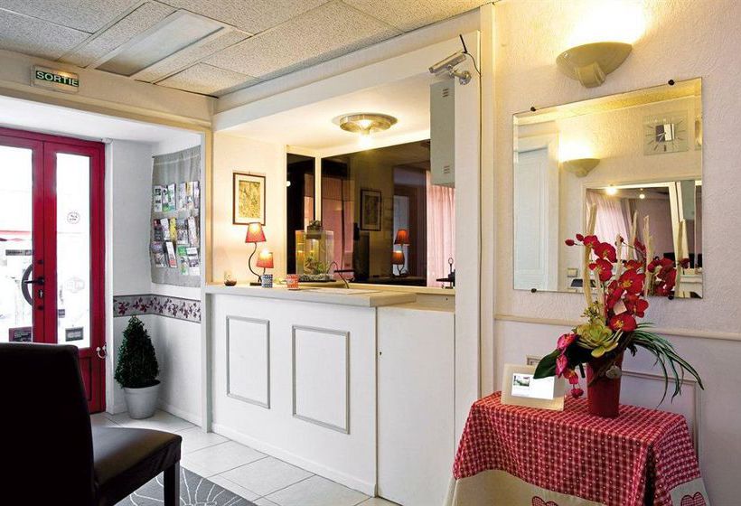 Hotel de Biarritz  | Vichy | Allier | France 1