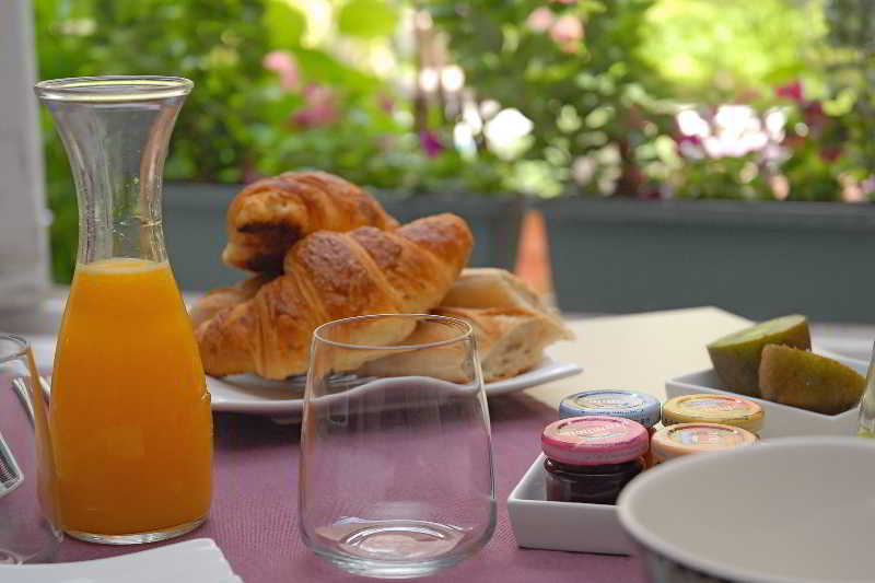 Hotel Pavillon d'Enghien  | Vichy | Allier | France 10