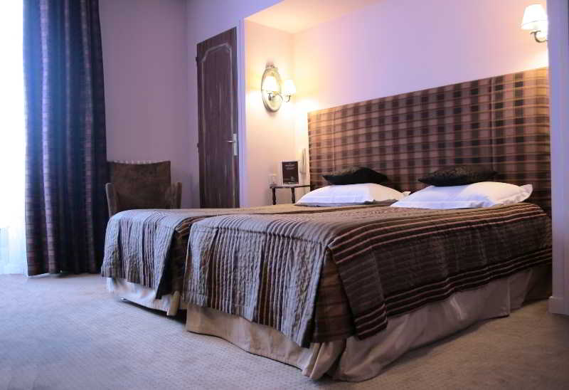 Hotel Pavillon d'Enghien  | Vichy | Allier | France 9