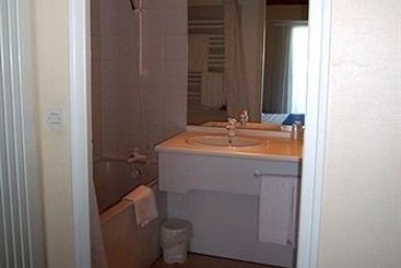 Hotel Val de Vienne  | Le Vigeant | Vienne | França 11