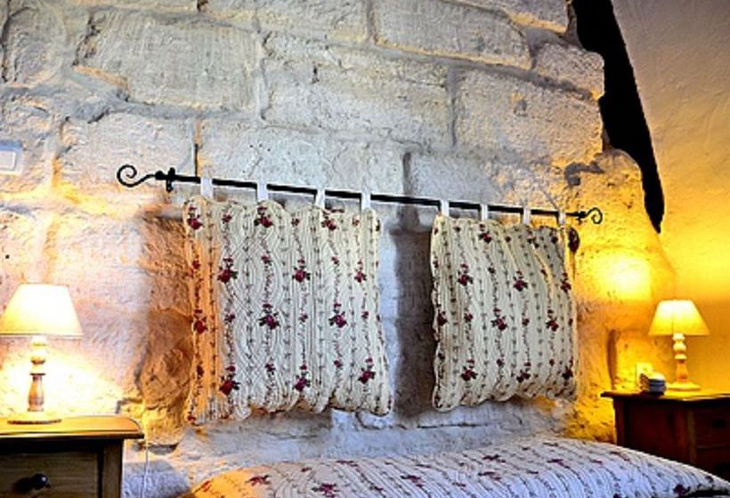 Hotel Residence les Cedres  | Villeneuve les Avignon | Gard | France 11