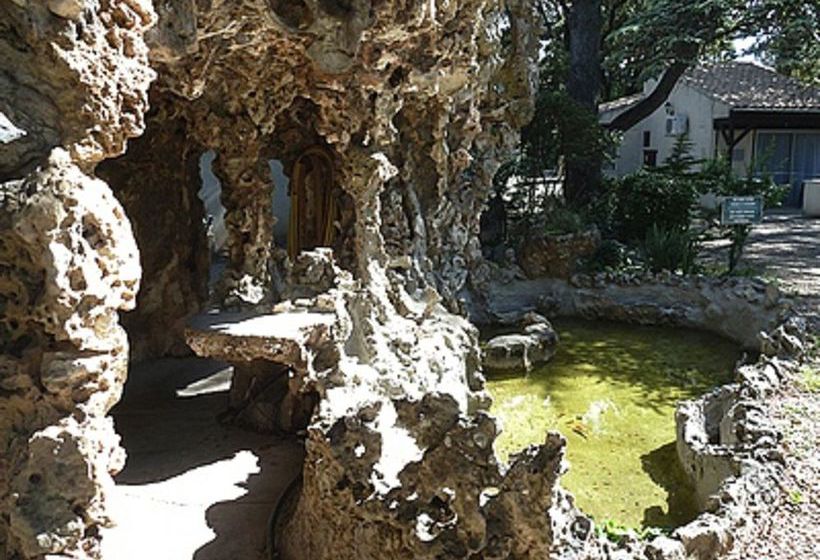 Hotel Residence les Cedres  | Villeneuve les Avignon | Gard | France 4