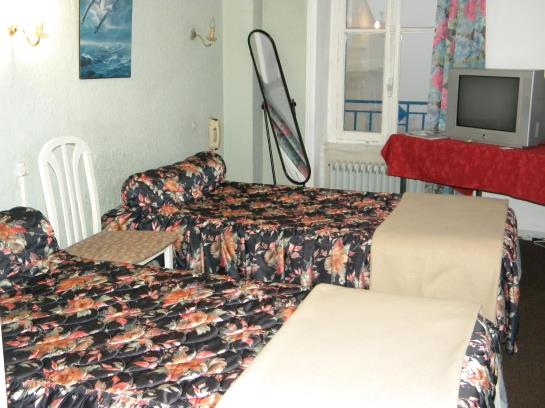 Hotel Perrier  | Violay | Loire | France 5