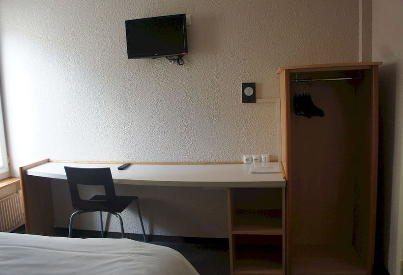 Hôtel D'Anjou  | Paris | Paris | France 3