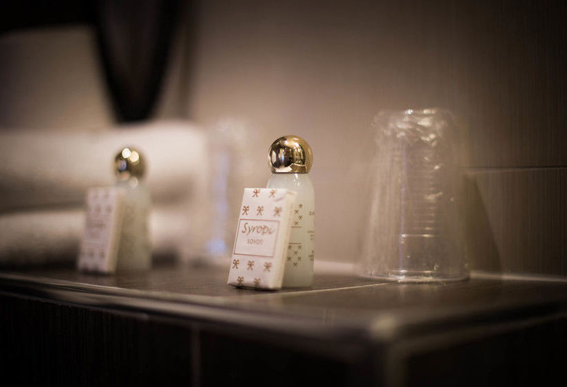 Hôtel Victor Masse  | Paris | Paris | France 17