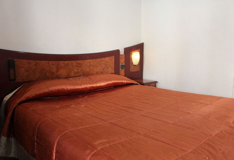 Eurohotel Sovereign Saint Denis Basilique  | Saint Denis | Seine Saint Denis | France 6