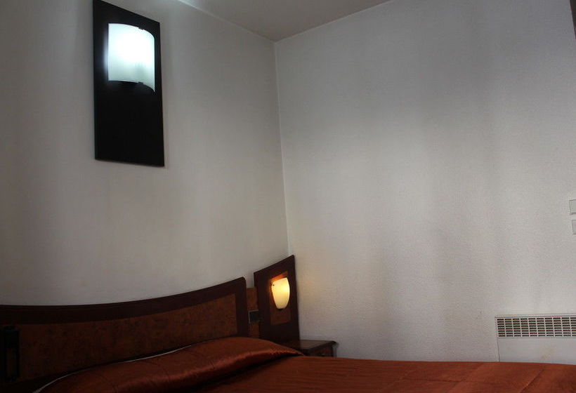 Eurohotel Sovereign Saint Denis Basilique  | Saint Denis | Seine Saint Denis | France 9