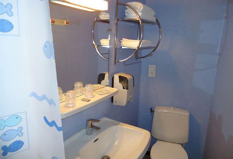 Hotel Des Voyageurs  | Millau | Aveyron | France 16