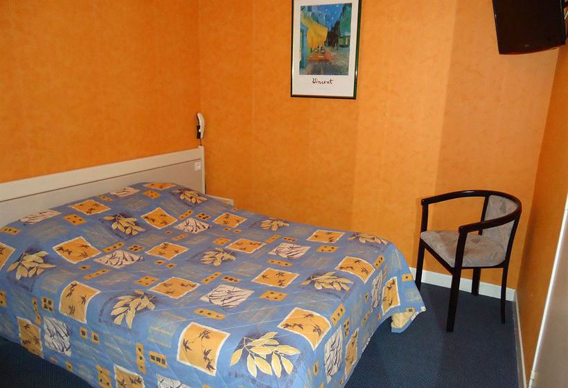 Hotel Des Voyageurs  | Millau | Aveyron | France 2