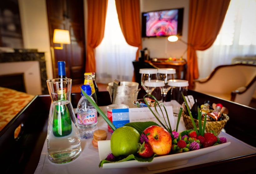 Hôtel Relais Royal  | Mirepoix | Ariege | France 2