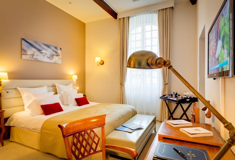 Hôtel Relais Royal  | Mirepoix | Ariege | France 3