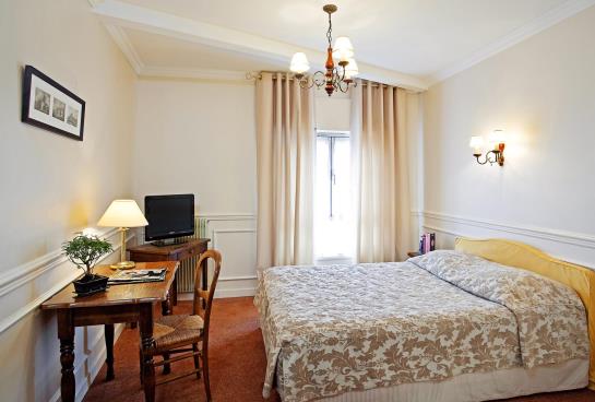 Inter-Hotel Hostellerie des Trois Pigeons  | Paray le Monial | Saone-et-Loire | France 5