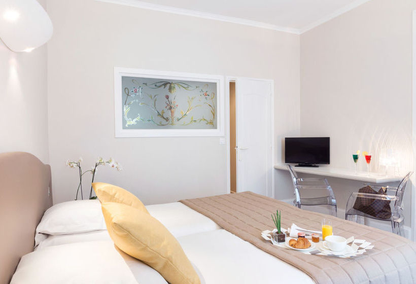 Inter-Hotel Les Nations  | Vichy | Allier | France 10