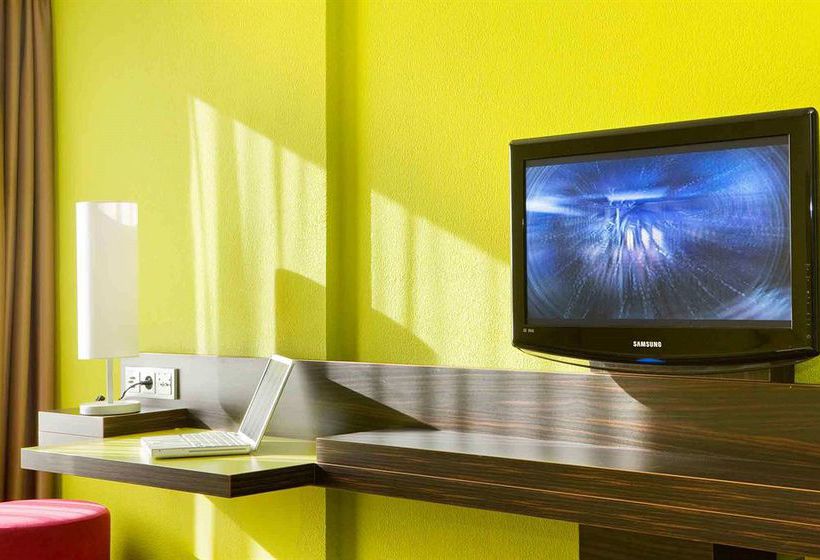 Hôtel Ibis Styles Nice Vieux Port  | Nice | Alpes-Maritimes | France 13