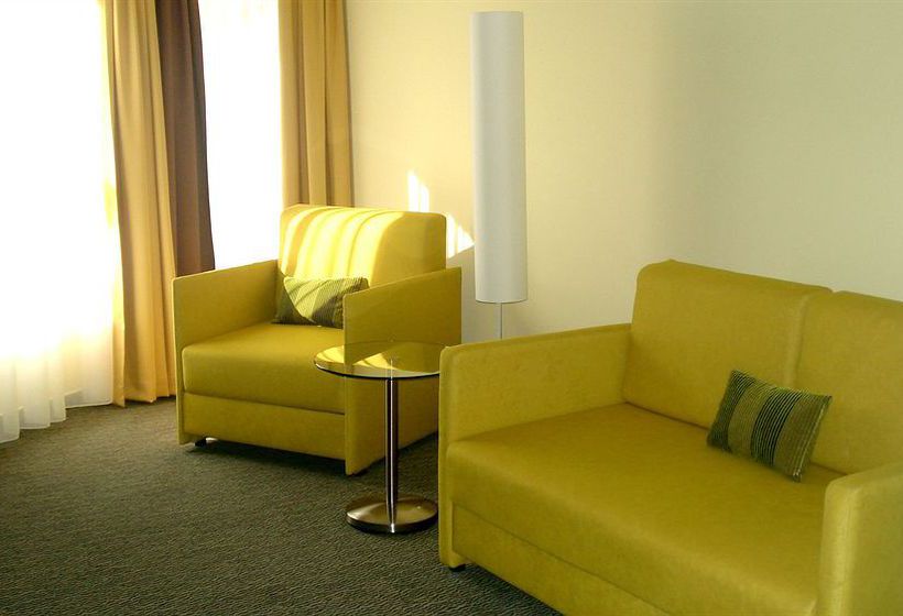 Hôtel Ibis Styles Nice Vieux Port  | Nice | Alpes-Maritimes | France 15