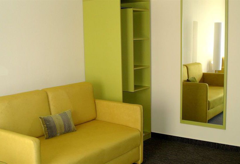 Hôtel Ibis Styles Nice Vieux Port  | Nice | Alpes-Maritimes | France 19