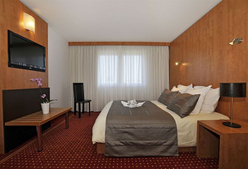 Hôtel Quality Suites Bordeaux Aeroport  | Merignac | Gironde | France 16